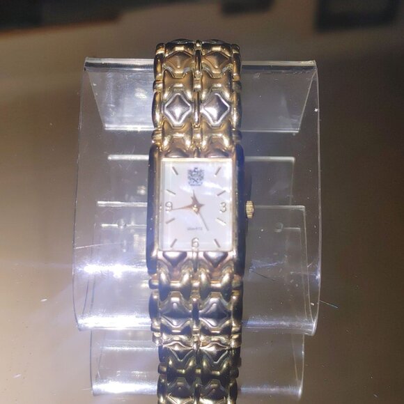 Vintage Paolo Gucci Quartz Watch Vintage Gold Tone Stainless Steel Caseback main image 2